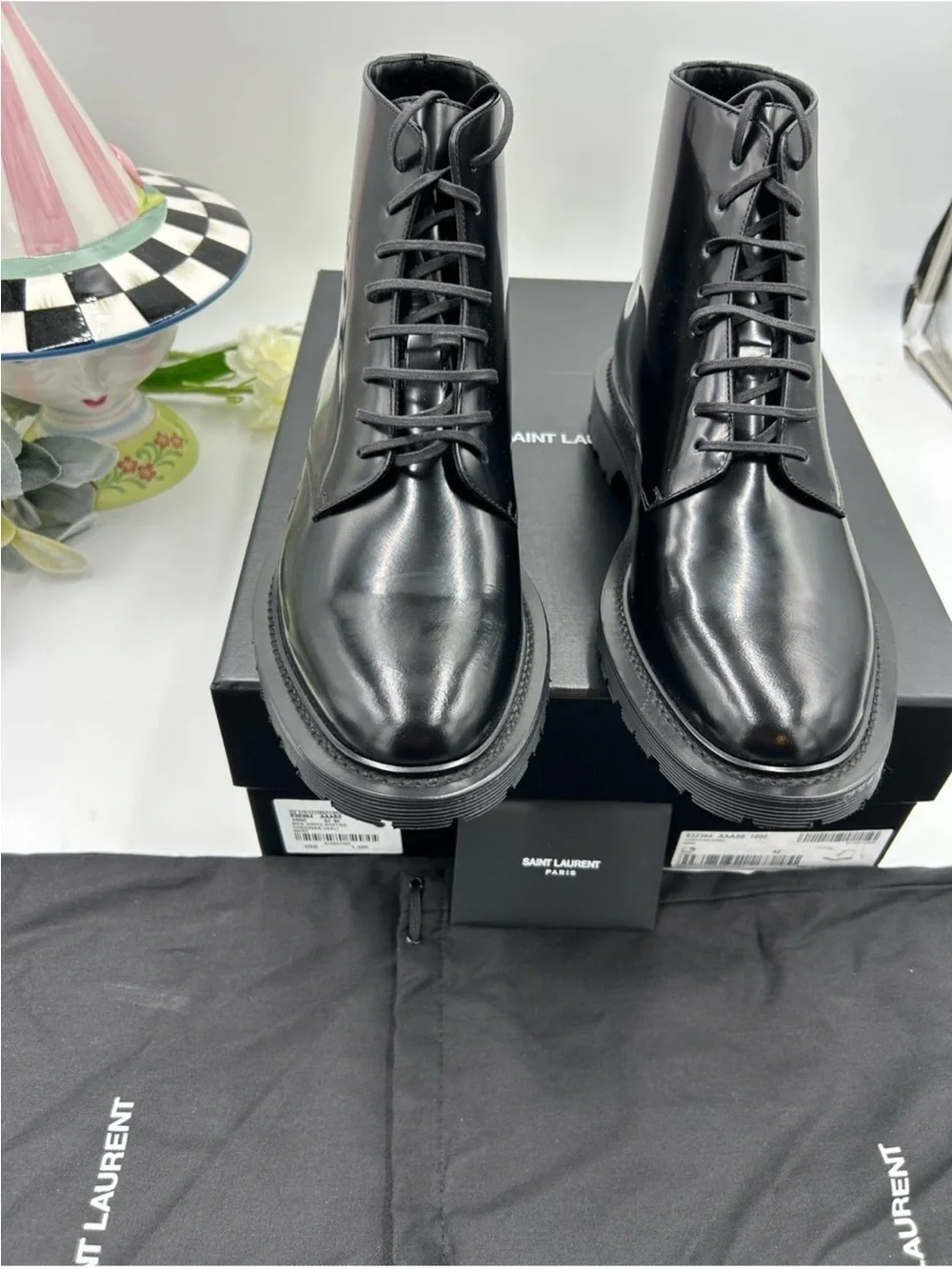 Men’s St. Laurent combat boots size 42 made in Italy NWT